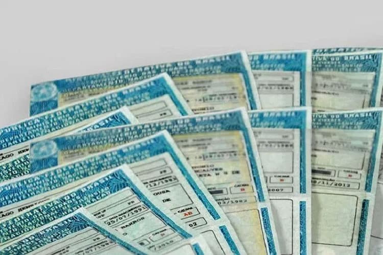 Motorista com 20 pontos terá CNH suspensa por 6 meses, no mínimo